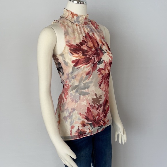 NWOT WHBM Floral Sleeveless Blouse..XX Small - Picture 7 of 16